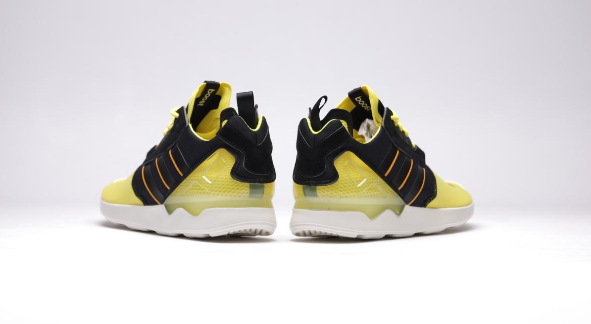 に adidas Originals ZX 8000 Boost 